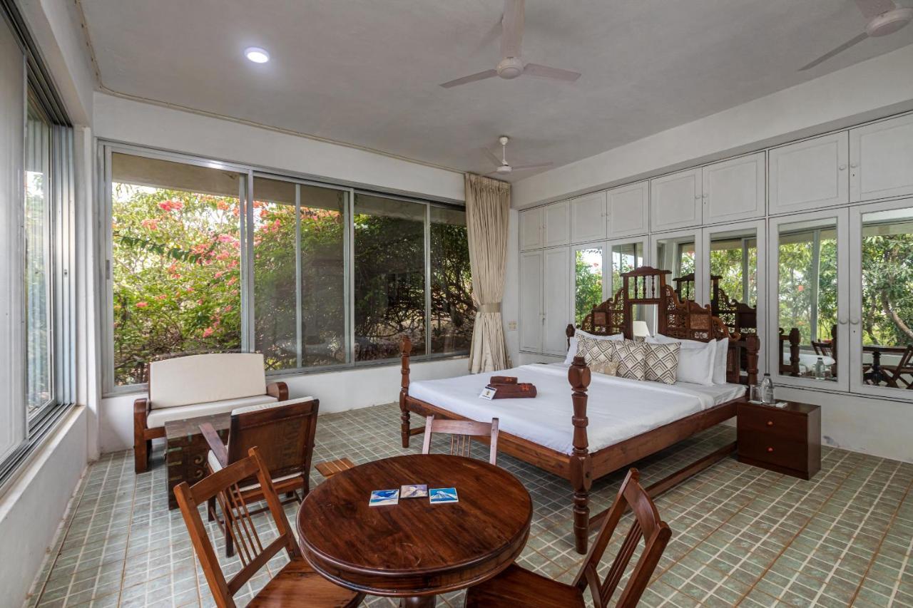 Saffronstays Sunglade, Kashid - Ocean-View Villa Near Kashid Beach Nandgaon  Екстер'єр фото