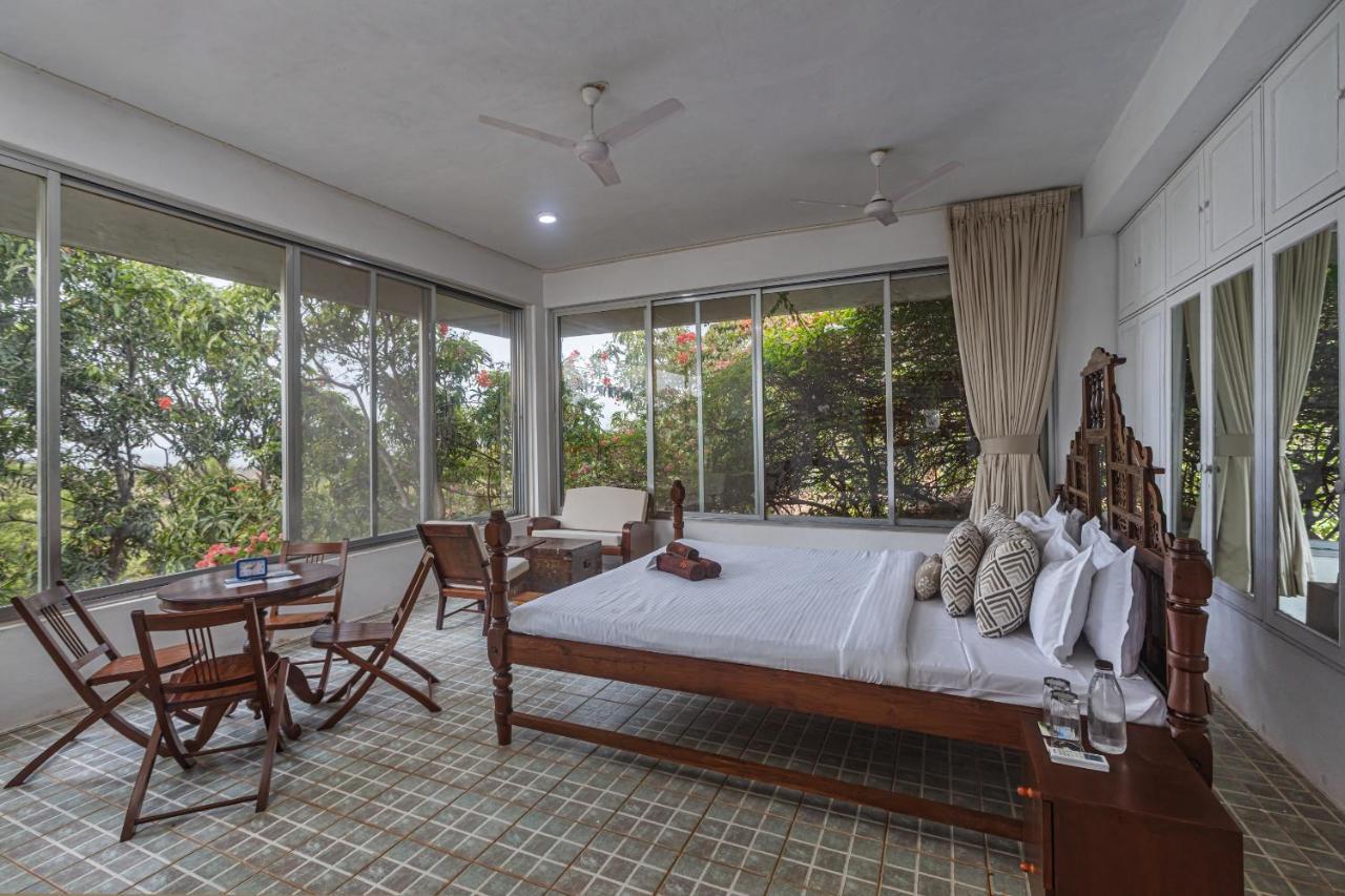 Saffronstays Sunglade, Kashid - Ocean-View Villa Near Kashid Beach Nandgaon  Екстер'єр фото